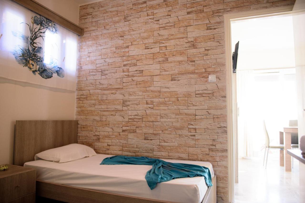 Panormos  Mouselis Apartments מראה חיצוני תמונה