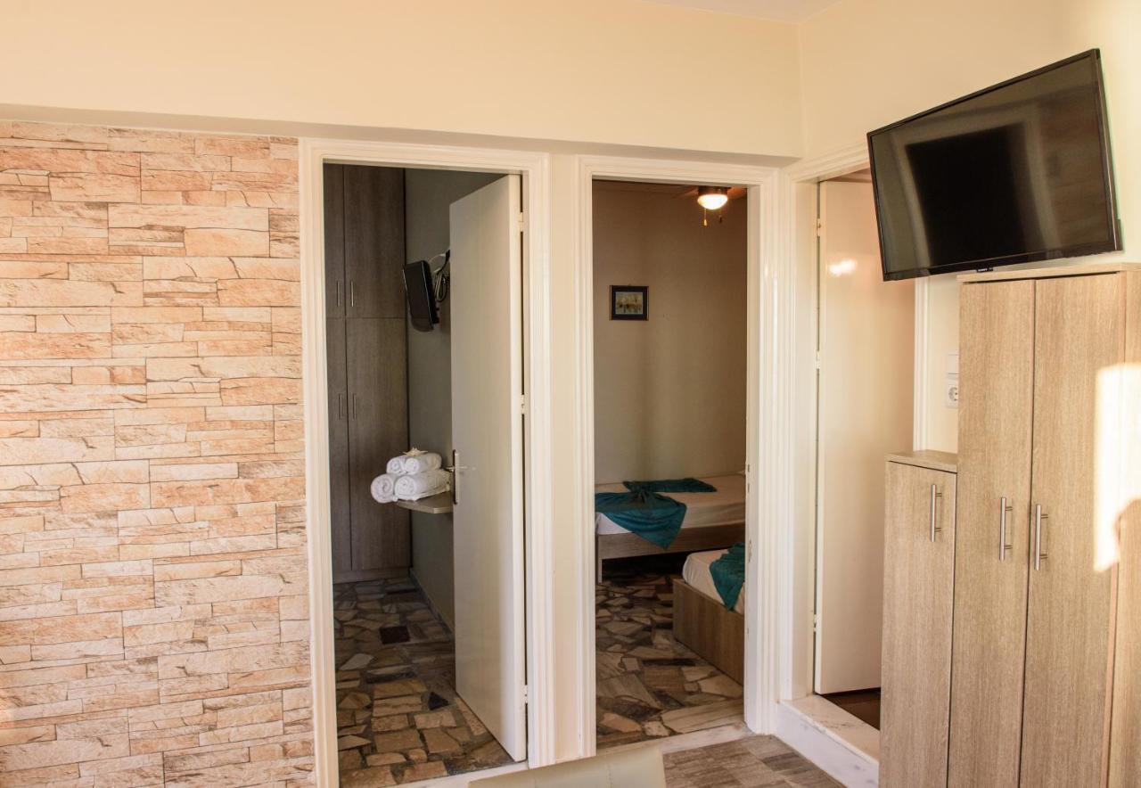 Panormos  Mouselis Apartments מראה חיצוני תמונה